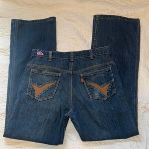 Vintage women’s Levi Jeans with Brown Accents